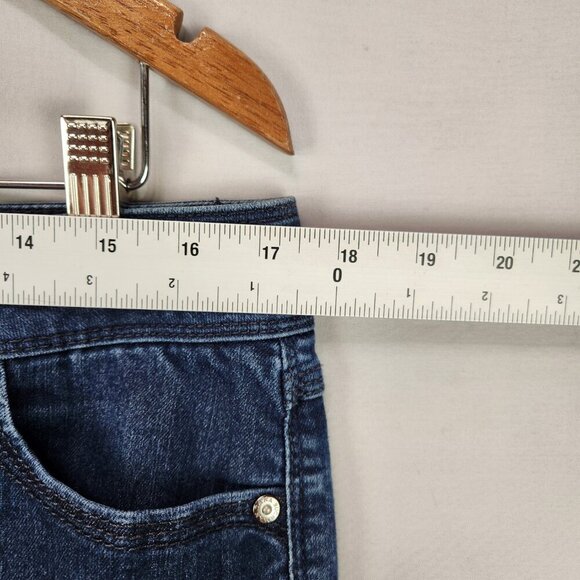 Dana Buchman Denim Jeans Women's 12 Capri Dark Wash Stretch High Rise Comfort - Picture 3 of 8